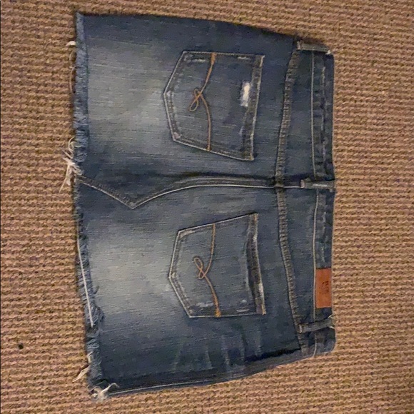 Jean Skirt - Picture 2 of 2